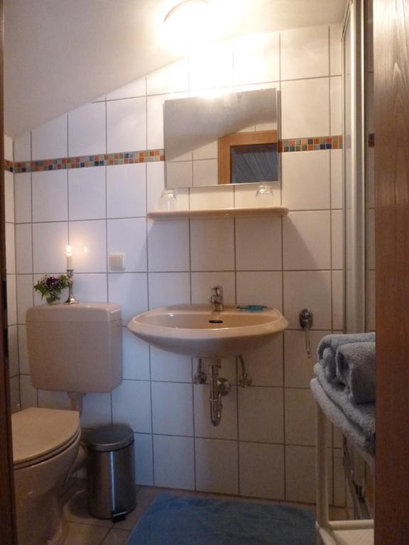 Gastehaus Fischer Otel Eschlkam Oda fotoğraf