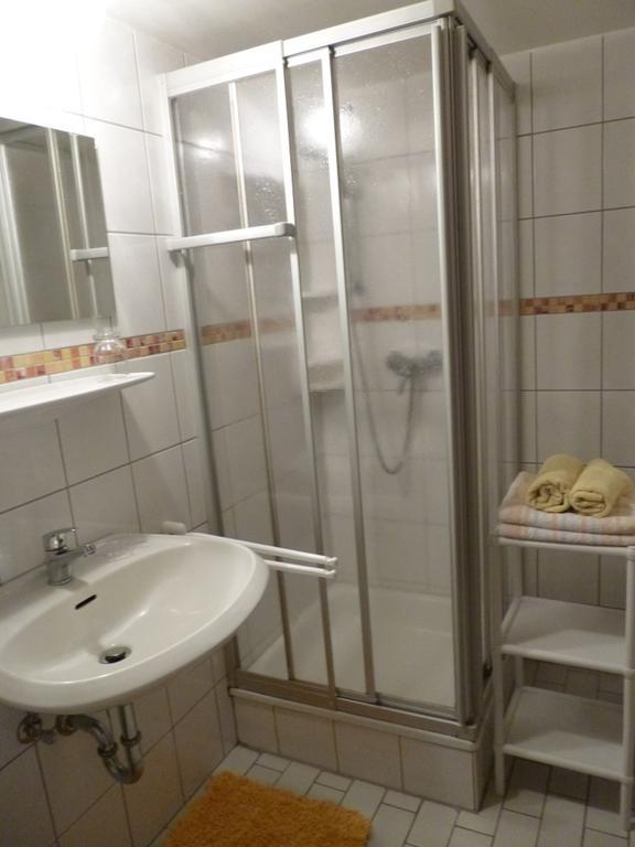 Gastehaus Fischer Otel Eschlkam Oda fotoğraf