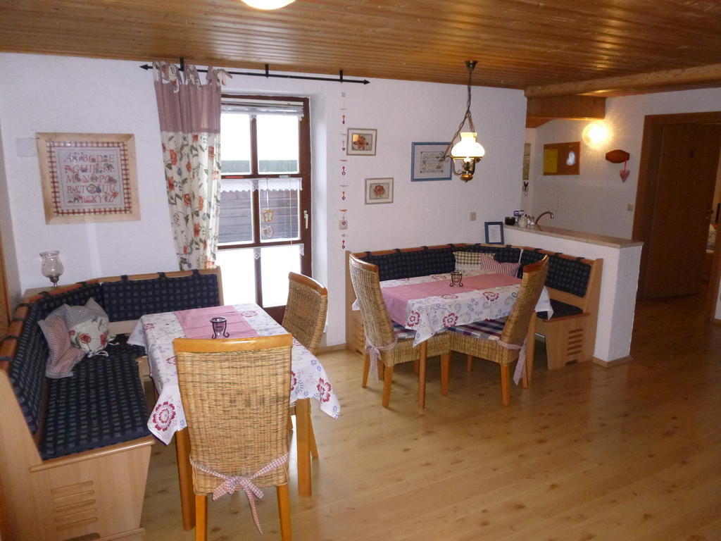 Gastehaus Fischer Otel Eschlkam Dış mekan fotoğraf